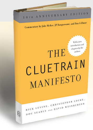 Omslag van de 10th Anniversary Edition van The Cluetrain Manifesto: zwarte titel op een gele achtergrond, met de auteursnamen Rick Levine, Christopher Locke, Doc Searls en David Weinberger.