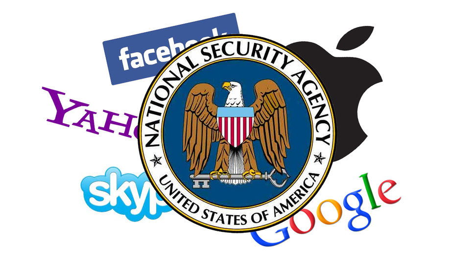 Het zegel van de National Security Agency met een adelaar, omringd door de logo’s van Facebook, Yahoo, Apple, Skype en Google.