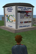 Schermafbeelding uit Second Life: een avatar staat voor een zuil met de teksten “Report internet crime” en “View FBI jobs & apply”.
